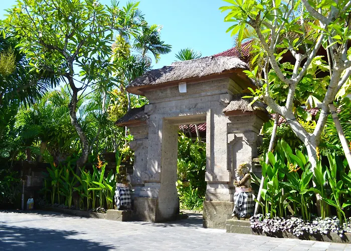 Flamboyan 2* Kuta (Bali)