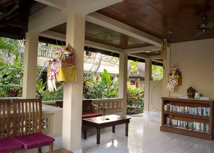Flamboyan Kuta Lombok
