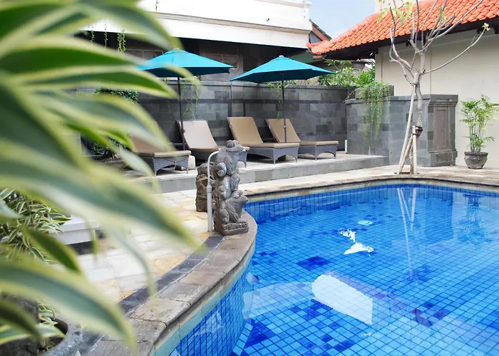 Flamboyan 2* Kuta (Bali)