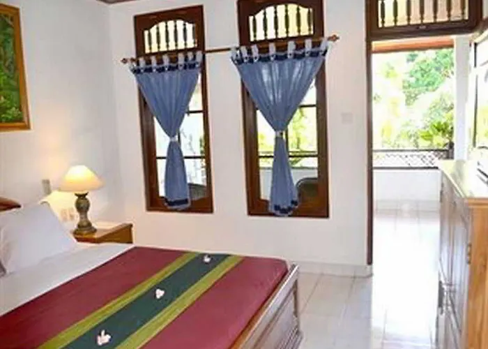 Guest house Flamboyan Kuta (Bali)