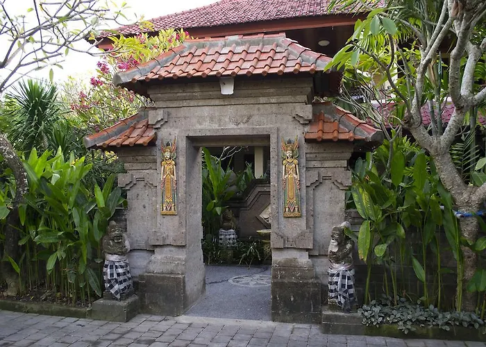 Flamboyan 2* Kuta (Bali)